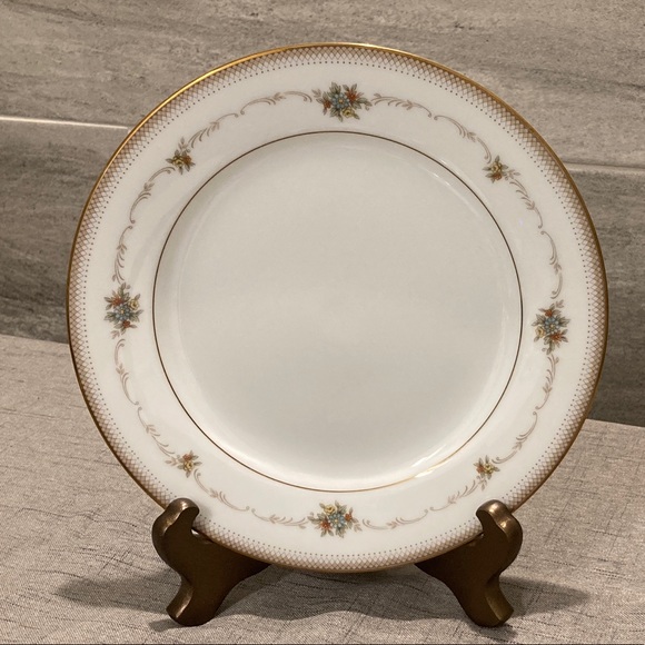 Noritake Dining Noritake Joanne 6466 Salad Plate 84 Poshmark
